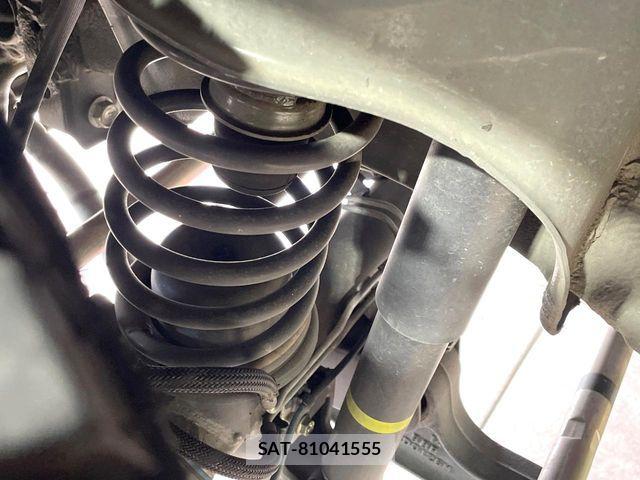 Suzuki JIMNY 2019-09 8457724-19