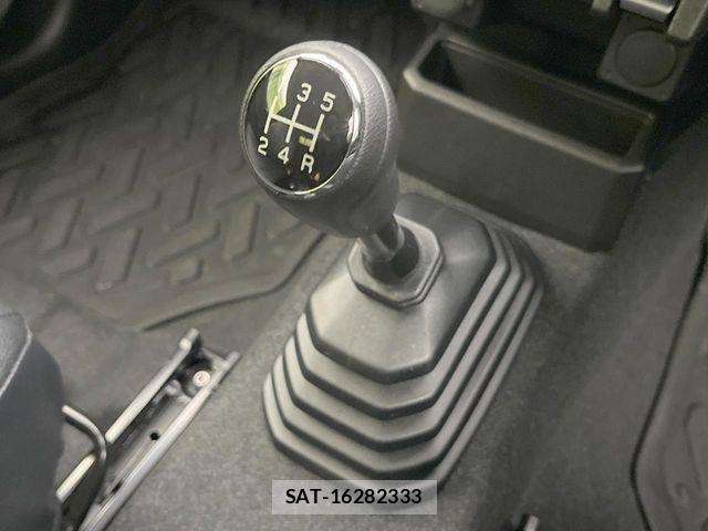 Suzuki JIMNY 2023-12 8457726-2
