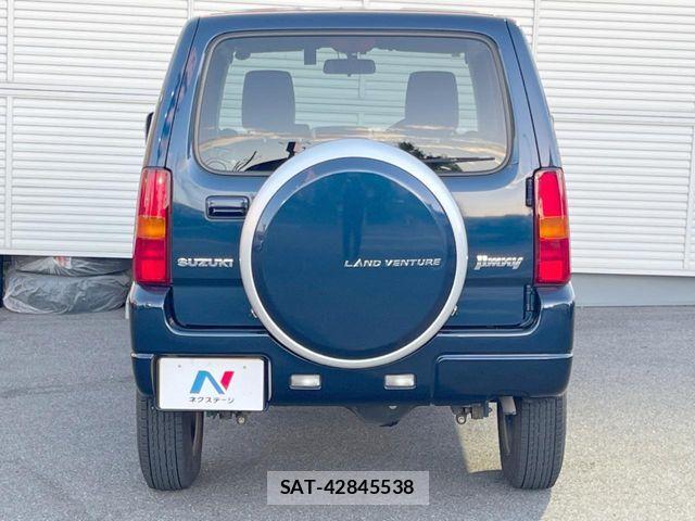 Suzuki JIMNY 2017-12 8457733-14