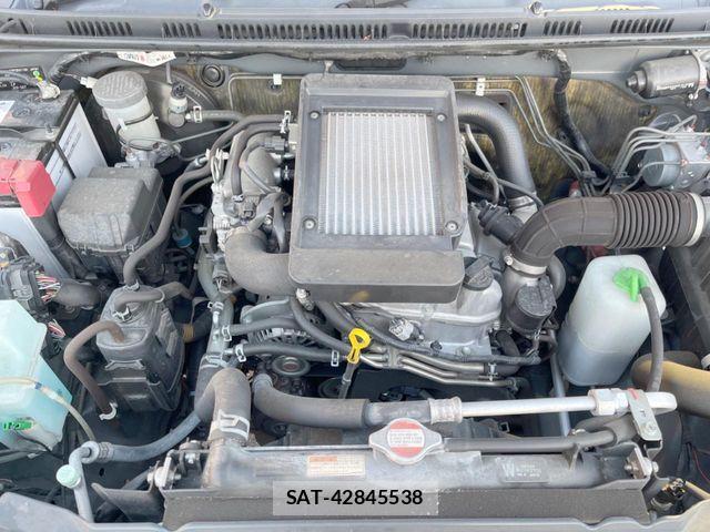 Suzuki JIMNY 2017-12 8457733-17