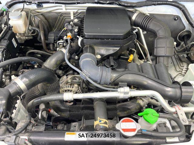 Suzuki JIMNY 2023-12 8457731-17