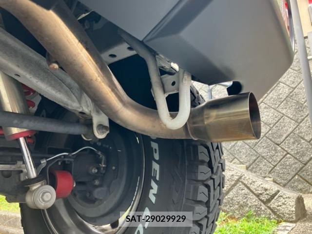 Suzuki JIMNY 2018-07 8457730-12