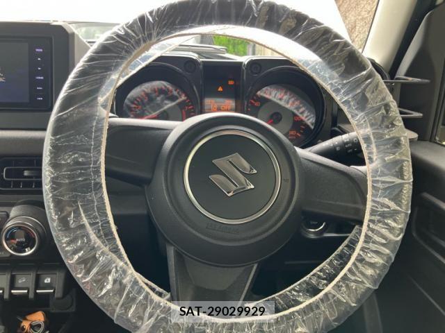 Suzuki JIMNY 2018-07 8457730-15