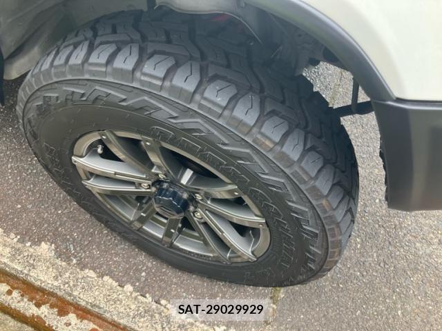 Suzuki JIMNY 2018-07 8457730-4
