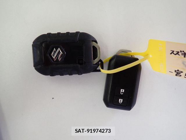 Suzuki JIMNY 2022-04 8485533-28
