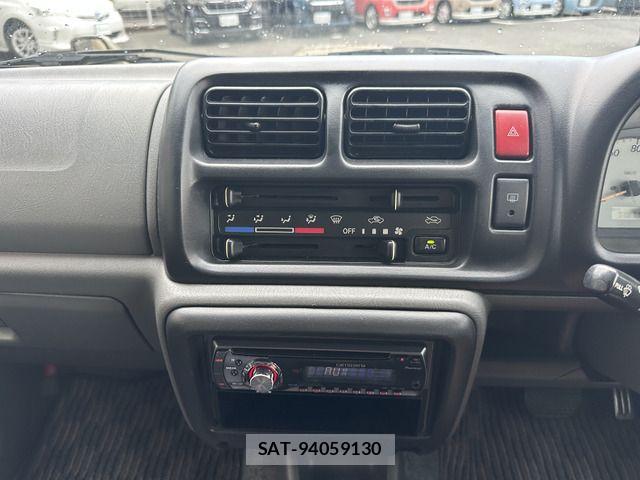 Suzuki JIMNY 2000-01 8525354-17