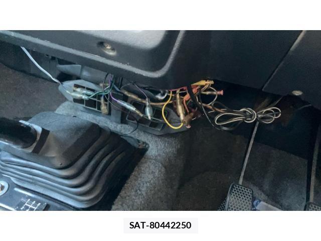 Suzuki JIMNY 1996-01 8525355-15