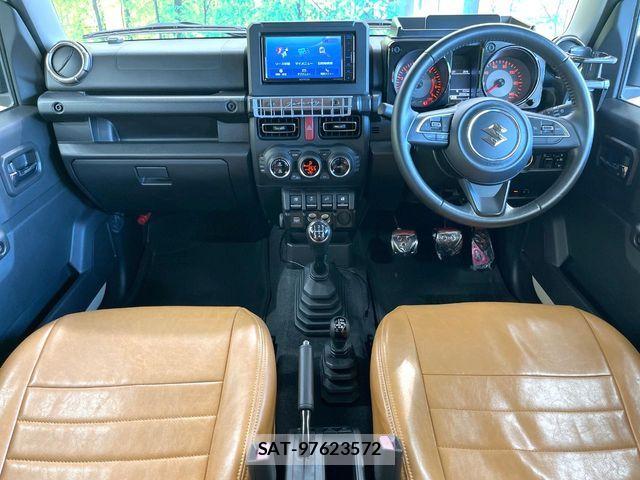 Suzuki JIMNY 2019-01 8562261-1