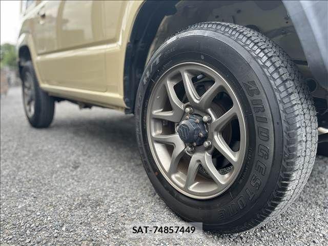 Suzuki JIMNY 2019-02 8562263-24