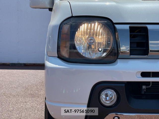 Suzuki JIMNY 2017-02 8562271-12
