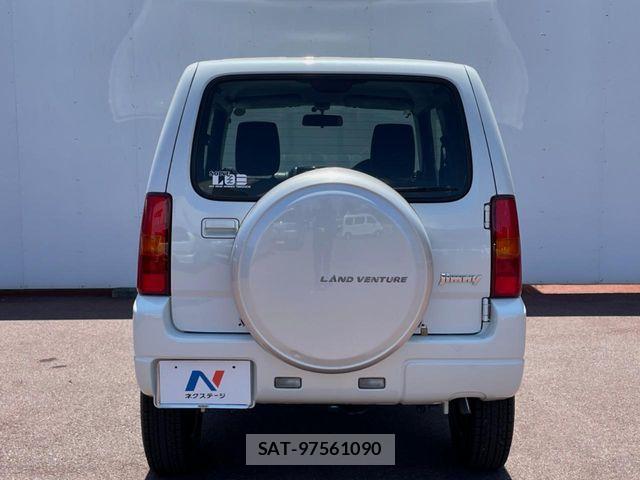 Suzuki JIMNY 2017-02 8562271-14