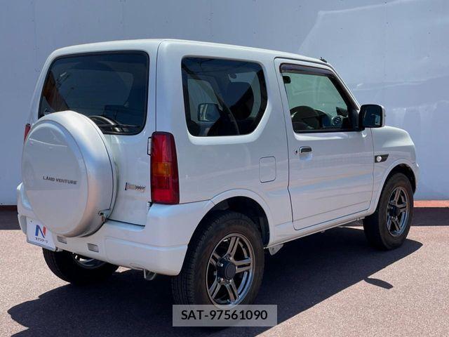 Suzuki JIMNY 2017-02 8562271-16