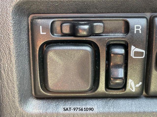 Suzuki JIMNY 2017-02 8562271-6