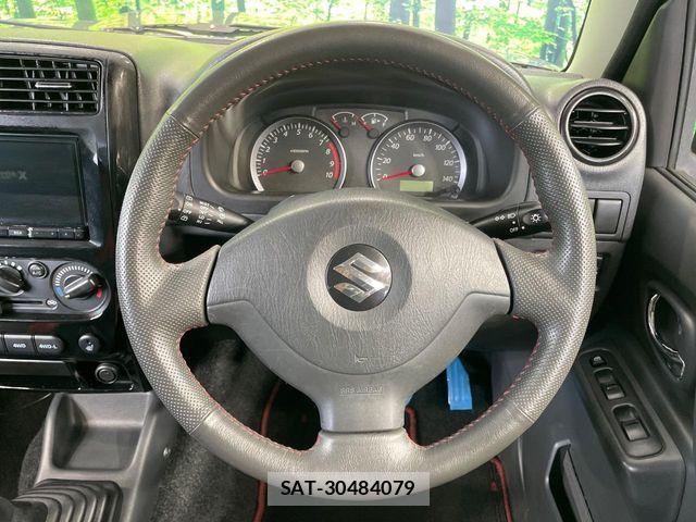 Suzuki JIMNY 2014-05 8562272-11