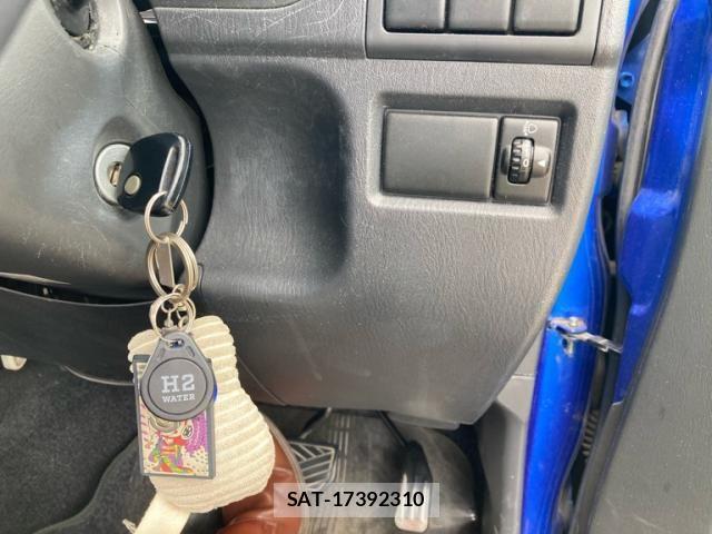 Suzuki JIMNY 2007-01 8627283-18