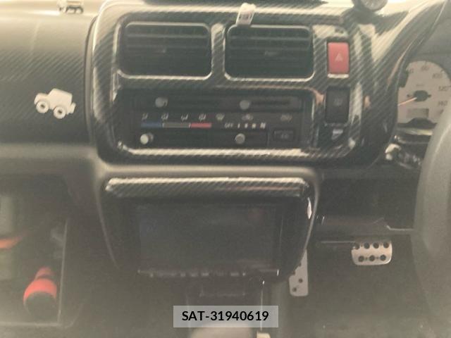 Suzuki JIMNY 2000-01 8627282-17
