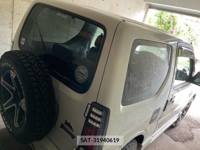 Suzuki JIMNY 2000-01 8627282-7