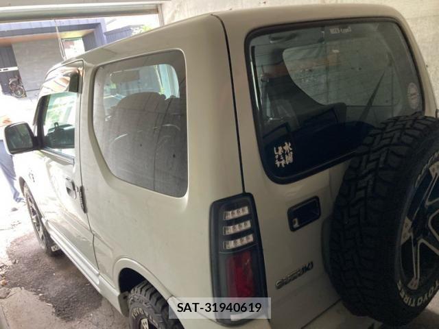 Suzuki JIMNY 2000-01 8627282-8