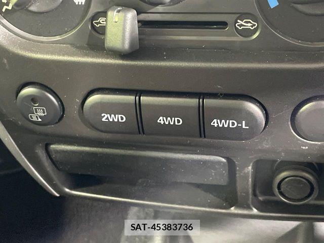 Suzuki JIMNY 2017-08 8627270-3