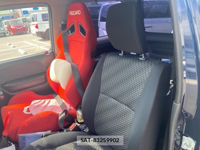 Suzuki JIMNY 2018-03 8627274-10