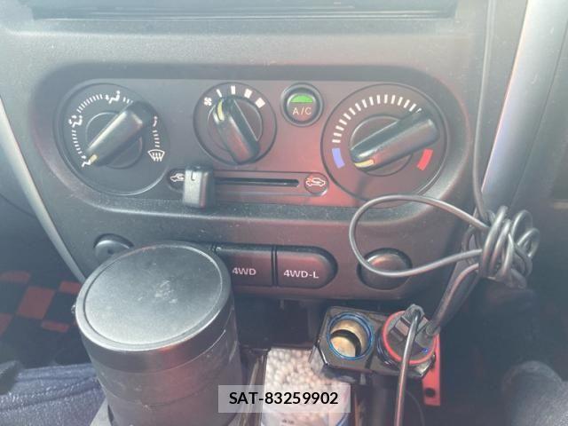 Suzuki JIMNY 2018-03 8627274-21