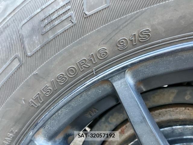 Suzuki JIMNY 2014-02 8627276-5