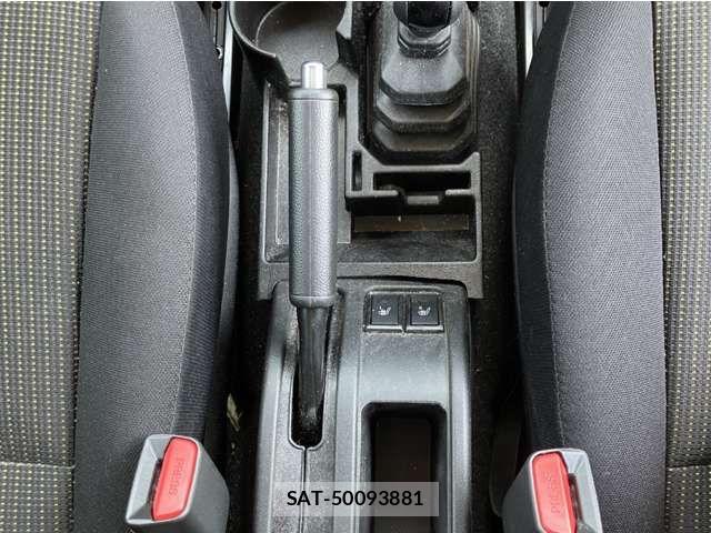 Suzuki JIMNY 2025-10 8627248-9