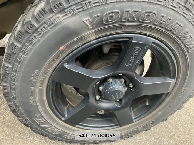 Suzuki JIMNY 2012-10 8627273-8