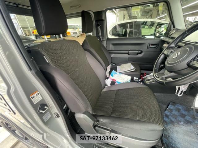 Suzuki JIMNY 2021-04 8627264-9