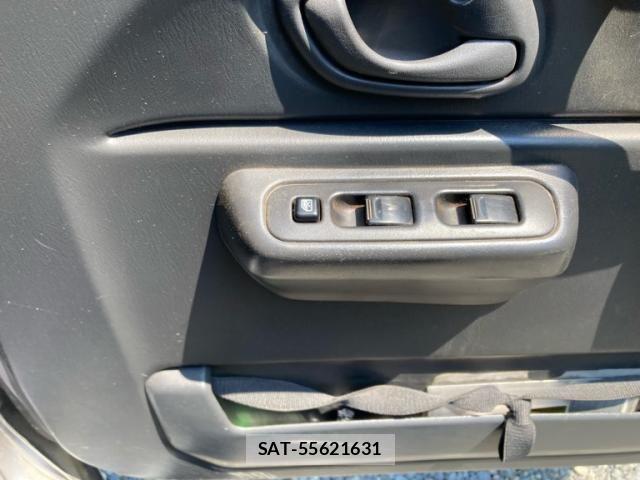 Suzuki JIMNY 2007-02 8659677-10
