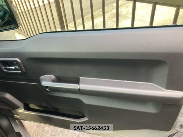 Suzuki JIMNY 2025-03 8666314-15