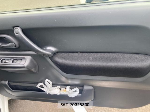 Suzuki JIMNY 2013-04 8659667-17