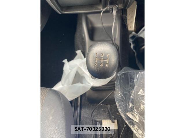 Suzuki JIMNY 2013-04 8659667-20