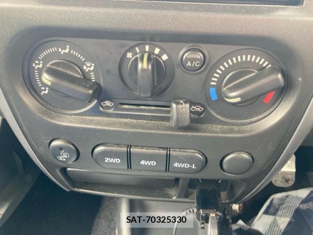 Suzuki JIMNY 2013-04 8659667-21