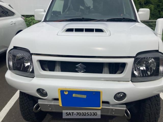 Suzuki JIMNY 2013-04 8659667-2