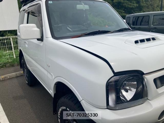 Suzuki JIMNY 2013-04 8659667-3