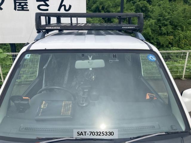 Suzuki JIMNY 2013-04 8659667-4