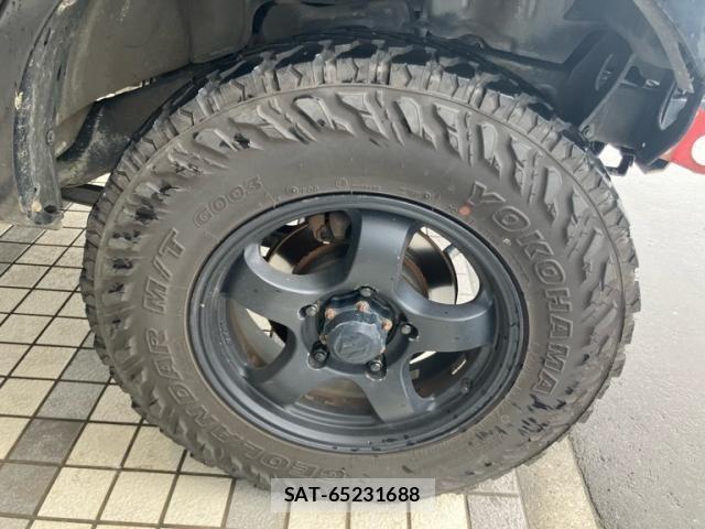 Suzuki JIMNY 2014-08 8659668-10