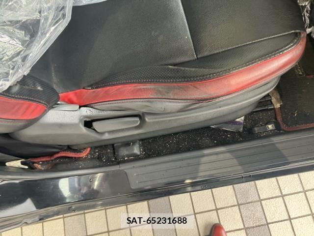 Suzuki JIMNY 2014-08 8659668-16