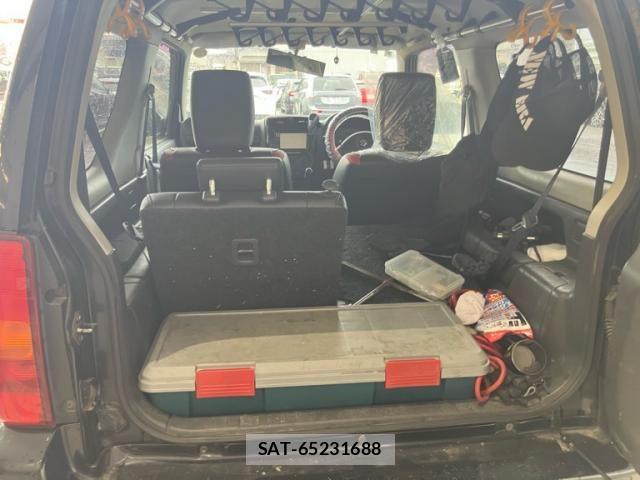 Suzuki JIMNY 2014-08 8659668-17