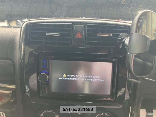 Suzuki JIMNY 2014-08 8659668-19