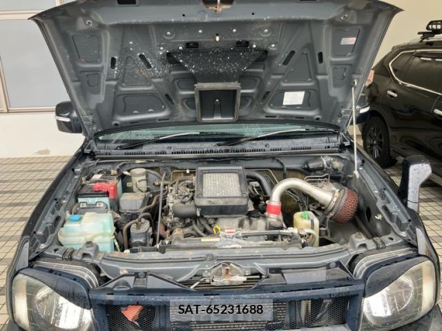 Suzuki JIMNY 2014-08 8659668-4