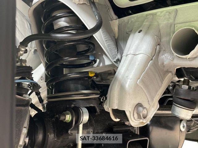 Suzuki JIMNY 2026-03 8659640-19