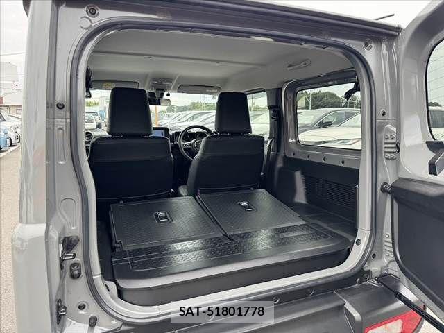 Suzuki JIMNY 2025-04 8666315-18