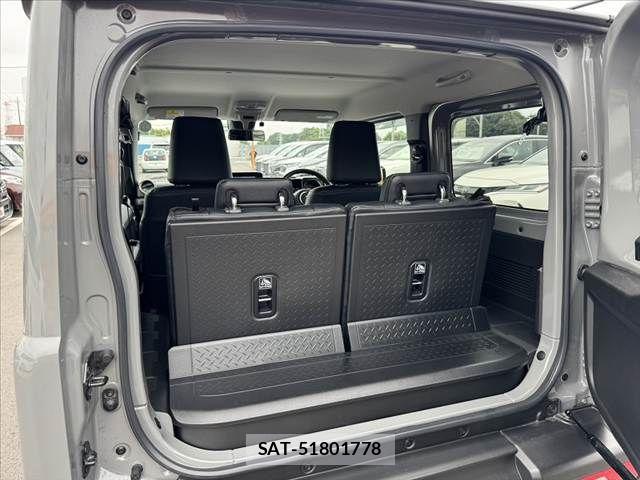 Suzuki JIMNY 2025-04 8666315-19