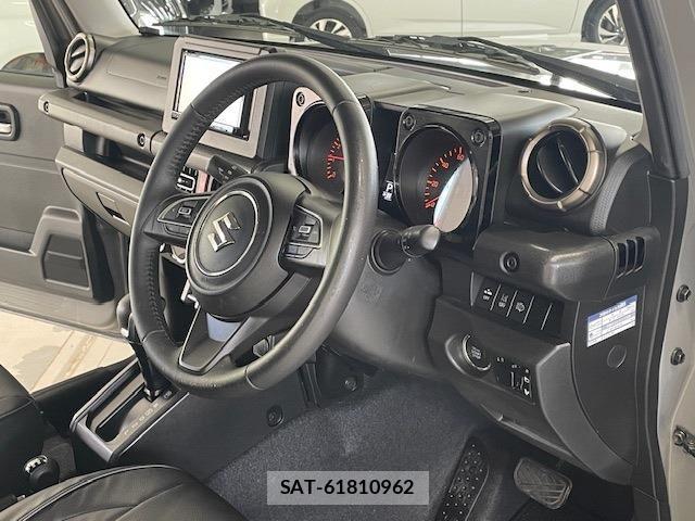 Suzuki JIMNY 2019-04 8659652-9