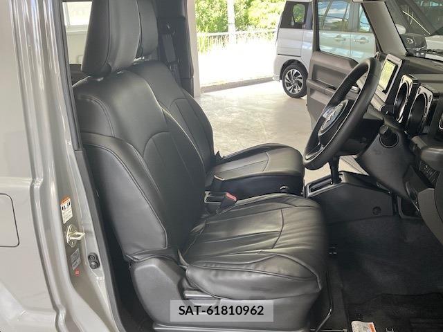 Suzuki JIMNY 2019-04 8659652-10