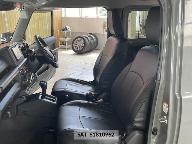 Suzuki JIMNY 2019-04 8659652-12