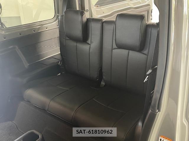 Suzuki JIMNY 2019-04 8659652-14