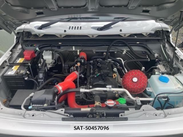 Suzuki JIMNY 2018-12 8659651-12